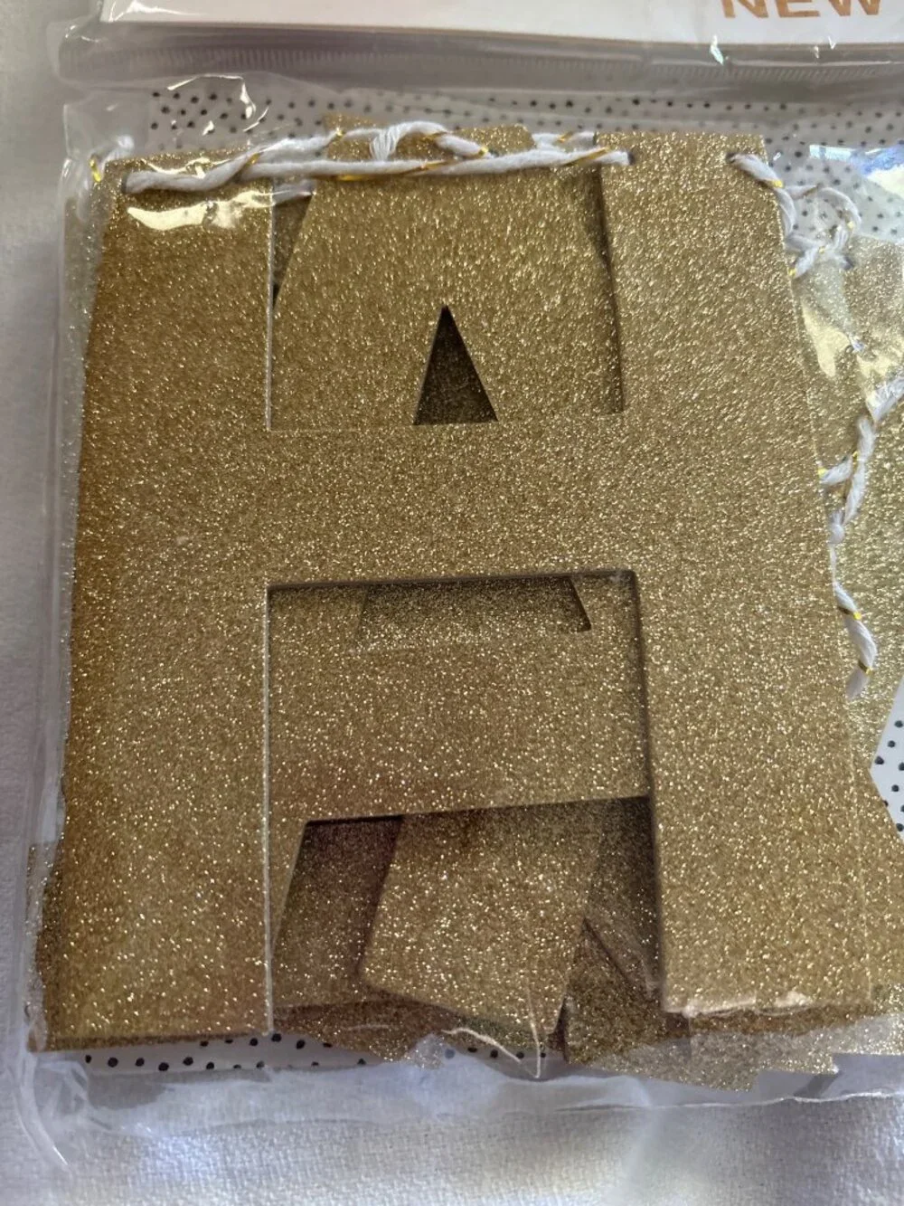 Happy New Year Glitter Banner 50-Inch Gold Letters Party Decoration